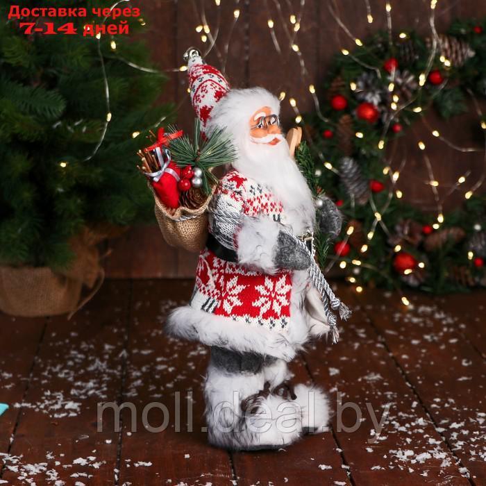 Дед Мороз "В костюме с орнаментом, лыжами и веточками" 31 см, красно-белый - фото 2 - id-p216354010