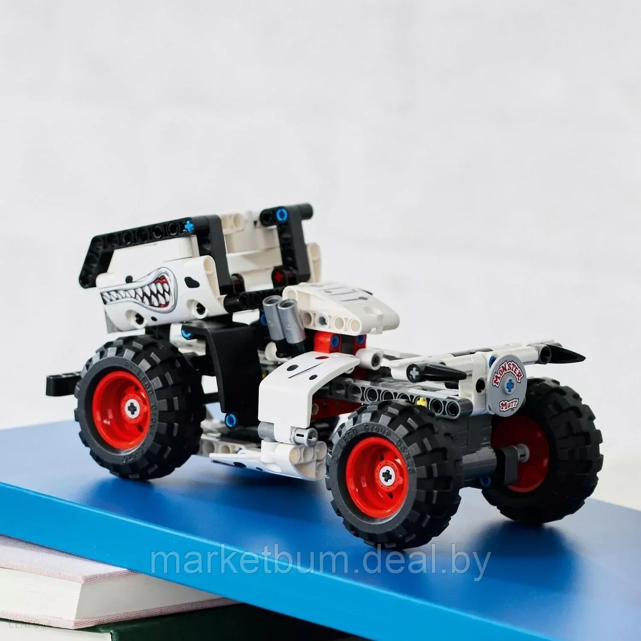 Конструктор LEGO Technic 42150, Monster Jam Monster Mutt Далматинец - фото 4 - id-p216365021