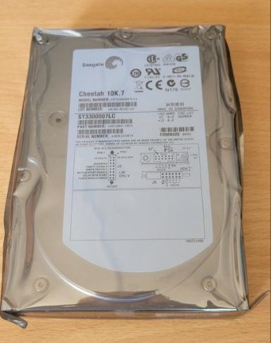 ST3300007LC Жёсткий диск Seagate 300GB U320 SCSI 10K 3.5