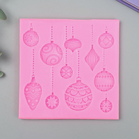 Молд силикон "Новогодние шарики на нитях" 11 предметов 10,2х10,2х0,9 см