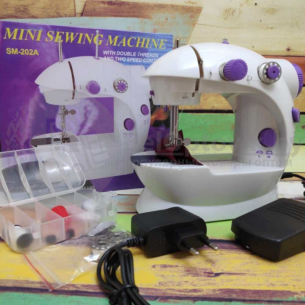 Швейная машинка компактная Mini Sewing Machine (Портняжка) с инструкцией на русском языке с подсветкой - фото 6 - id-p216375009