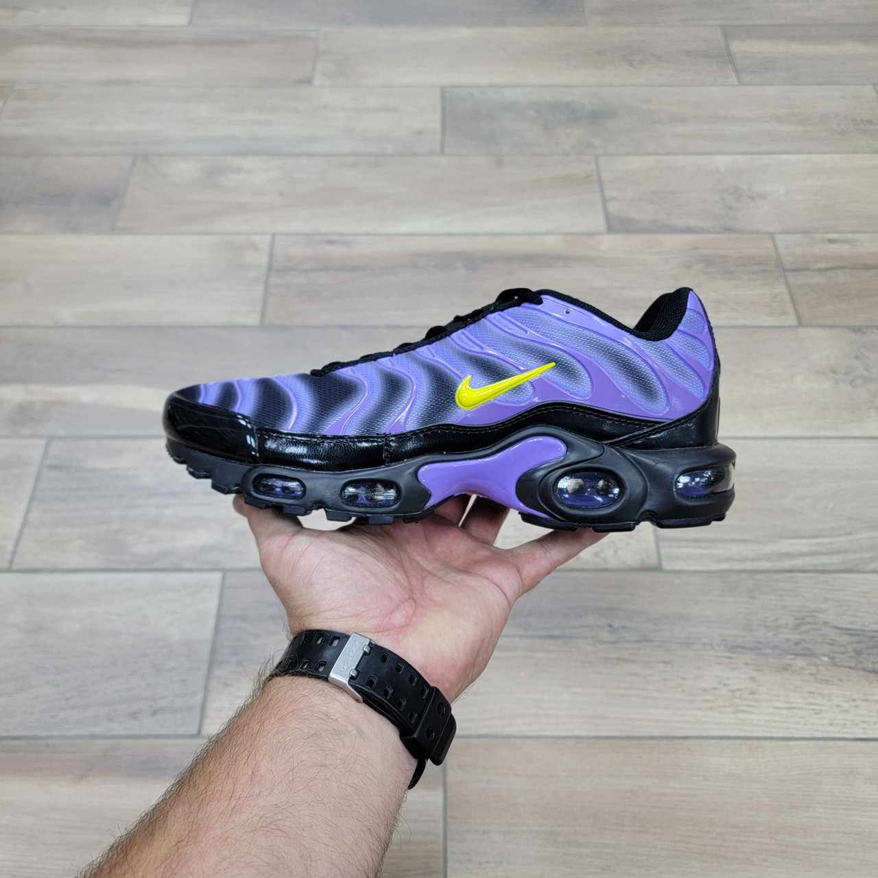 Кроссовки Supreme X Nike Air Max Plus TN Purple 42 - фото 1 - id-p216375752