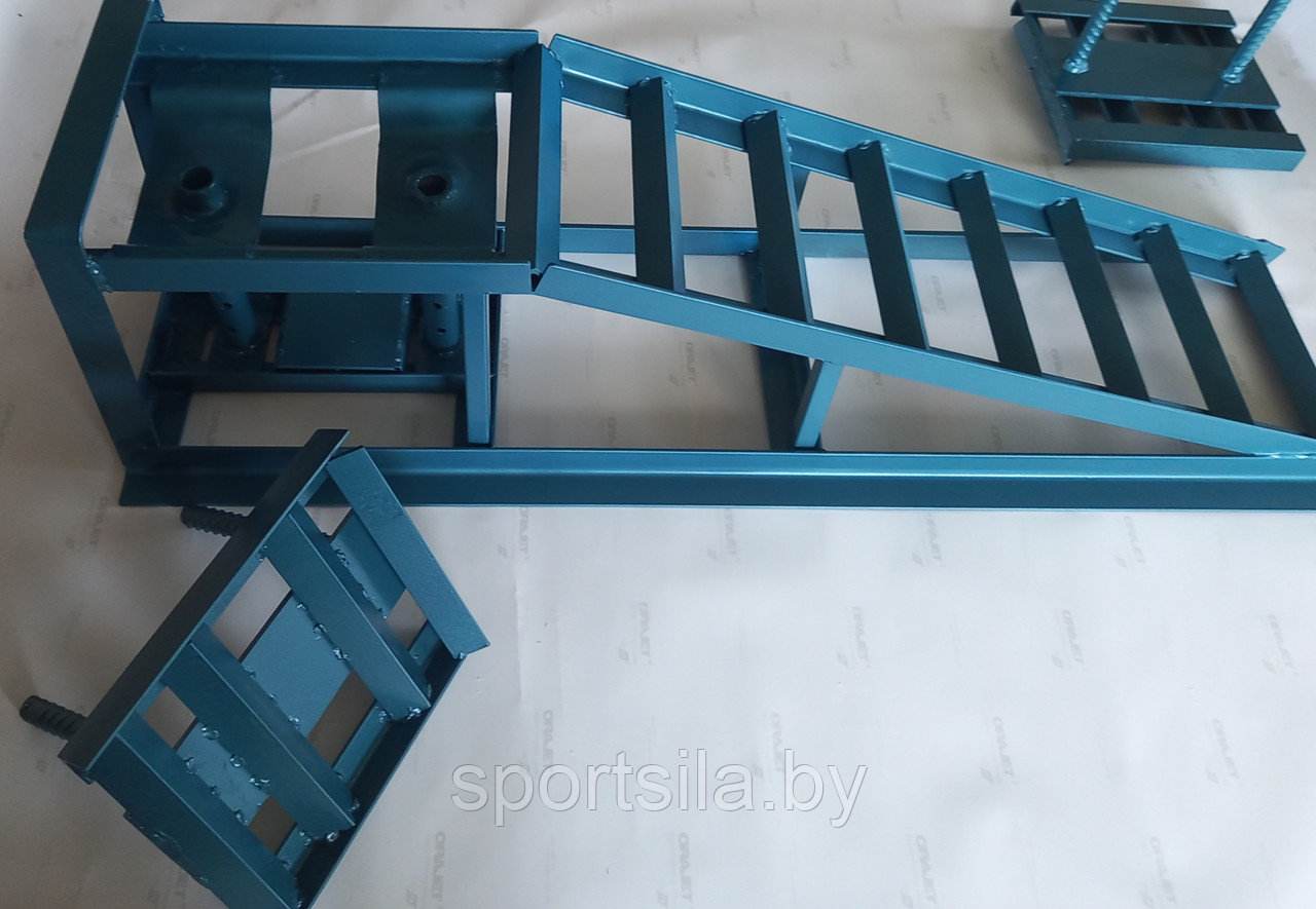 Мобильная мини эстакада регулируемая , с домкратом "Оренбург-3000"