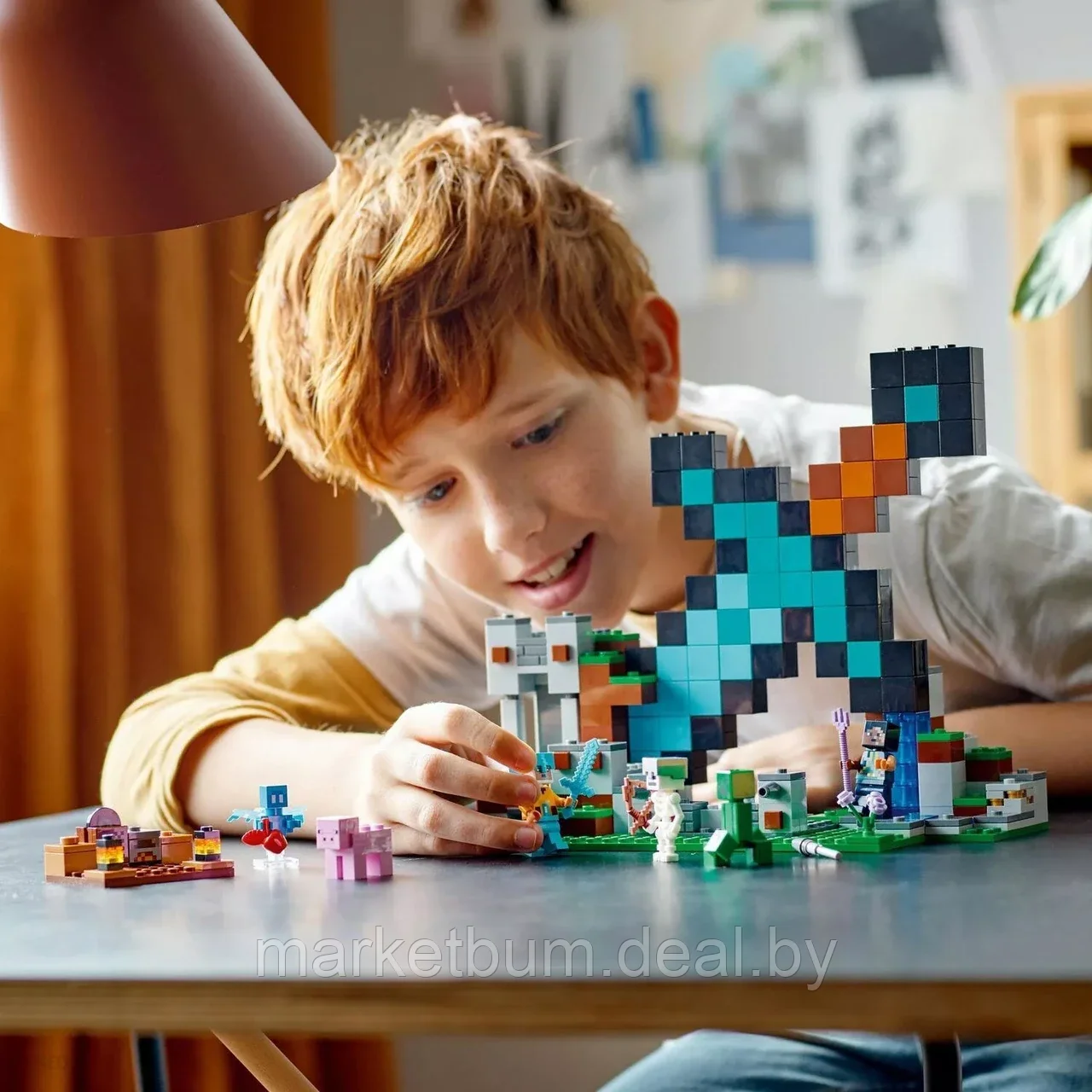 Конструктор LEGO Minecraft 21244, Бастион меча - фото 8 - id-p216454032