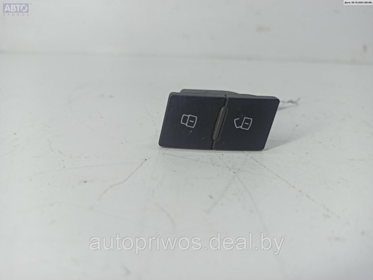 Кнопка центрального замка Audi A3 8P (2003-2012) - фото 1 - id-p214099555