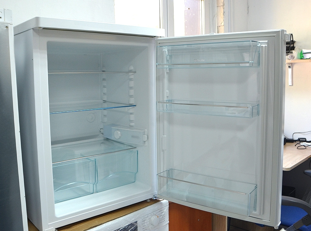 Новый маленький холодильник MIELE K12023 пр-во Германия высота 0.85 метра гарантия 6 мес - фото 3 - id-p216505235