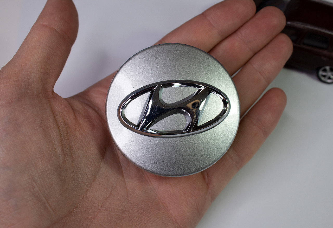 Заглушка-колпачок на литые диски колеса шины Hyundai 60 мм. Хендай - фото 1 - id-p216537047