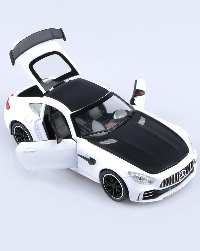 Коллекционная модель автомобиля Mersedes-Bens AMG GT (белый) - фото 2 - id-p216582234