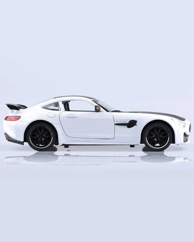 Коллекционная модель автомобиля Mersedes-Bens AMG GT (белый) - фото 3 - id-p216582234