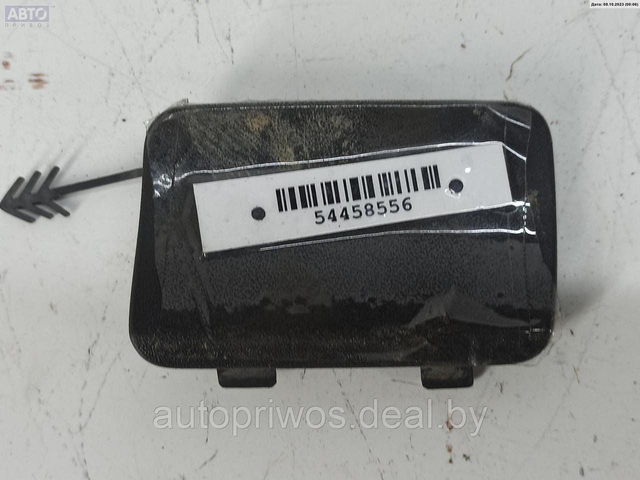 Решетка (заглушка) в бампер Audi Q3 8U (2011-2018) - фото 1 - id-p216568138