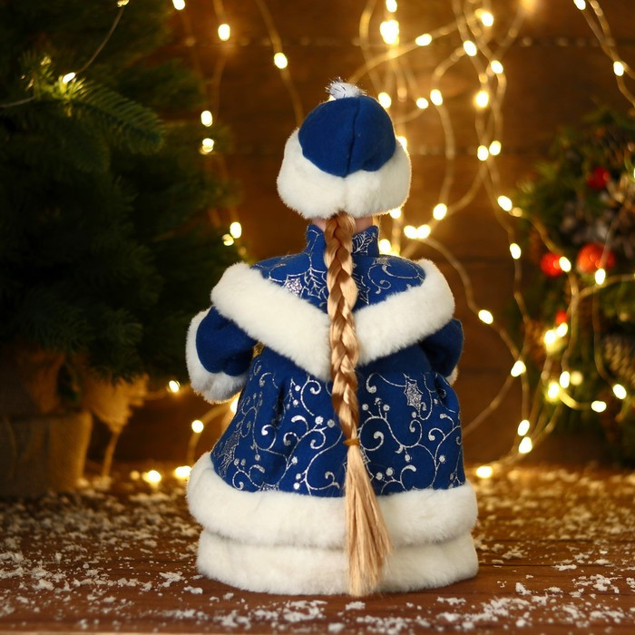 Снегурочка "В синей шубке с сердечком" двигается 16х30 см - фото 7 - id-p213940002