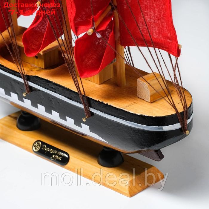 Корабль сувенирный средний "Флора", борта чёрные с белой полосой, паруса алые, 32х6,5х31 см - фото 4 - id-p216651237