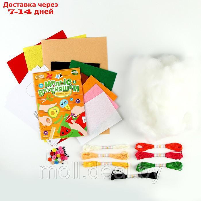 Набор для создания игрушек из фетра " Милые вкусняшки", с книжкой - фото 2 - id-p216656507