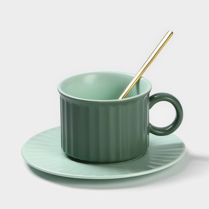 Чайная пара керамическая «Профитроль», 3 предмета: чашка 180 мл, блюдце d=13,7 см, ложка, цвет зелёный - фото 1 - id-p216689230