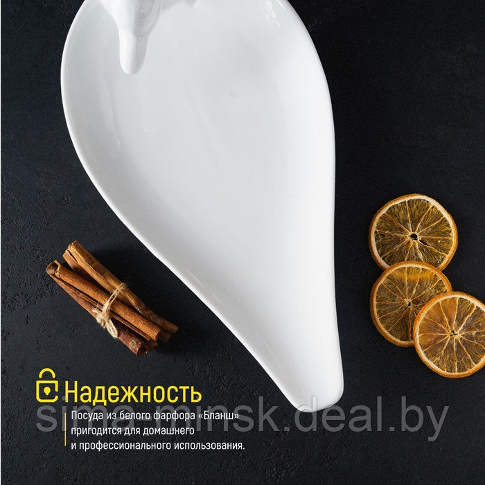 Блюдо фарфоровое Magistro «Лебедь», 34×19 см, цвет белый - фото 3 - id-p216673774