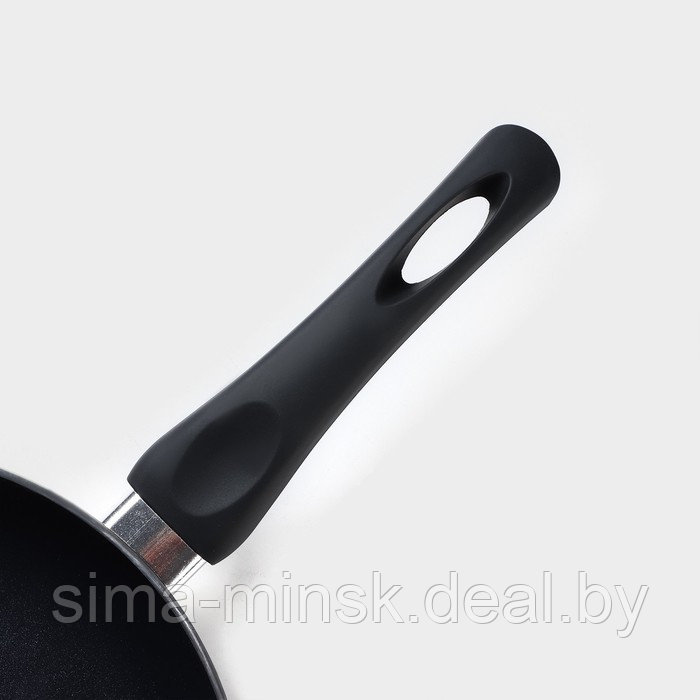 Сковорода Доляна Basic, d=24 см, пластиковая ручка, антипригарное покрытие, индукция, цвет чёрный - фото 3 - id-p177541218