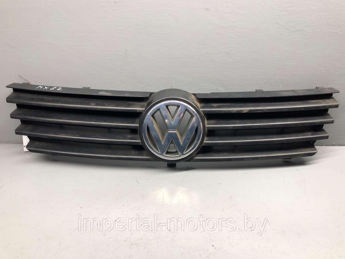 Решетка радиатора Volkswagen Polo 3 - фото 1 - id-p166778509