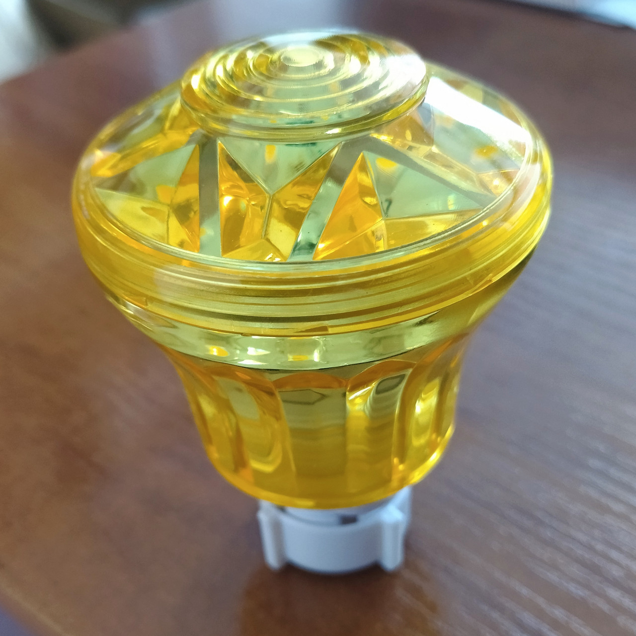 Кабошоны, иллюминация для аттракционов, светодиодные LED лампы, светильники E14 купить в Минске (желтый)