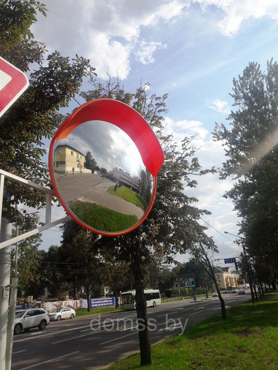 Зеркало уличное с козырьком ЗС-600, с кронштейном для трубы. Зеркала обзорные - фото 9 - id-p77265343