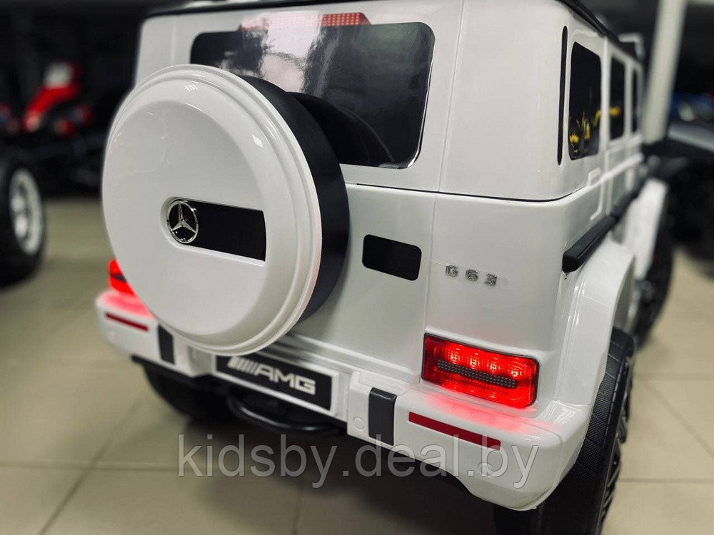 Детский электромобиль RiverToys Mercedes-AMG G63 K999KK (белый) Лицензия - фото 6 - id-p119784120