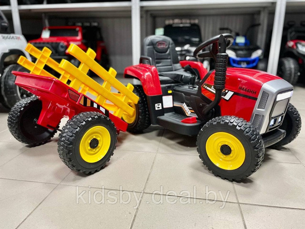 Детский электромобиль RiverToys H444HH (красный) трактор с прицепом и пультом - фото 2 - id-p168620897