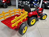 Детский электромобиль RiverToys H444HH (красный) трактор с прицепом и пультом, фото 3