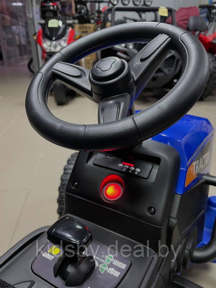 Детский электромобиль RiverToys H888HH (синий) трактор с прицепом и пультом - фото 3 - id-p162138800