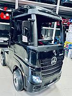 Детский электромобиль RiverToys Mercedes-Benz Actros 4WD HL358 (черный глянец) Лицензия