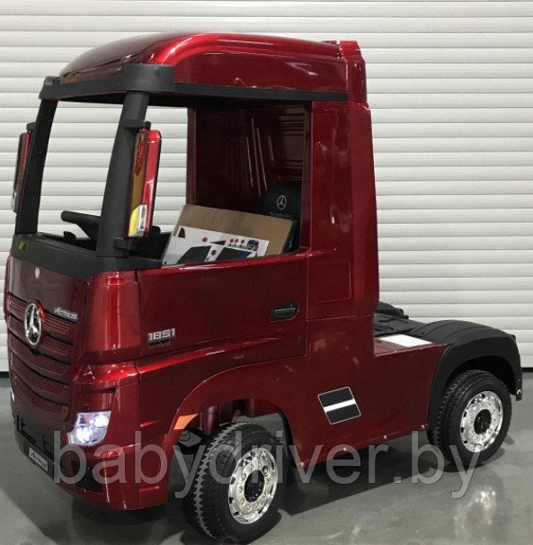 Детский электромобиль RiverToys Mercedes-Benz Actros 4WD HL358 (вишневый глянец) Лицензия - фото 1 - id-p114028826