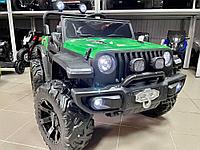 Детский электромобиль RiverToys C555CC 4WD (зеленый глянец) Лицензия полноприводный двухместный