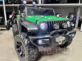 Детский электромобиль RiverToys C555CC 4WD (зеленый глянец) Лицензия полноприводный двухместный