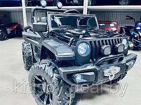 Детский электромобиль RiverToys C555CC 4WD (черный глянец) Лицензия полноприводный двухместный