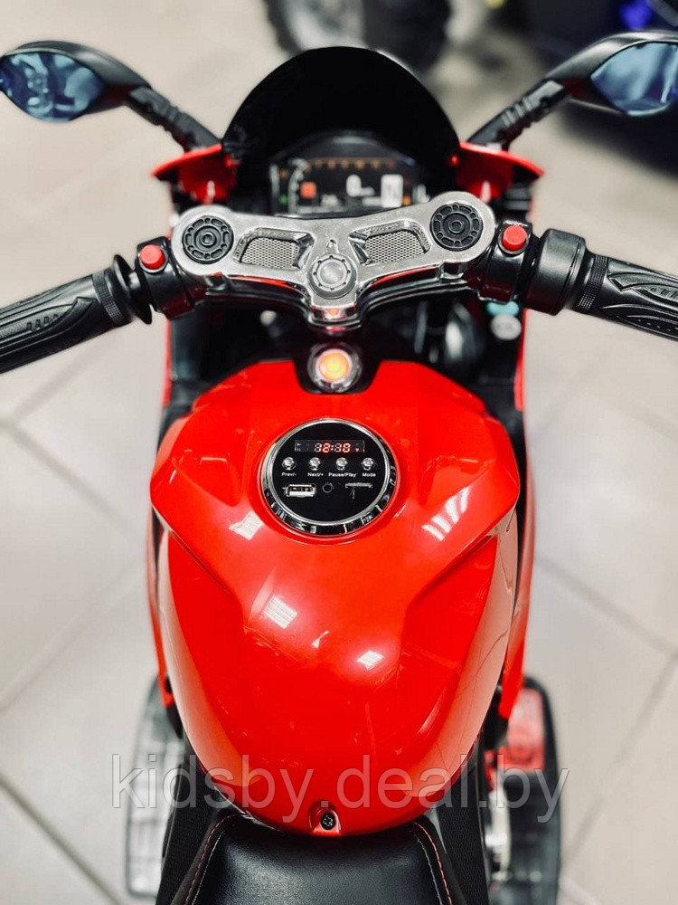 Детский электромобиль, мотоцикл RiverToys A001AA (красный) Ducati - фото 3 - id-p24900737