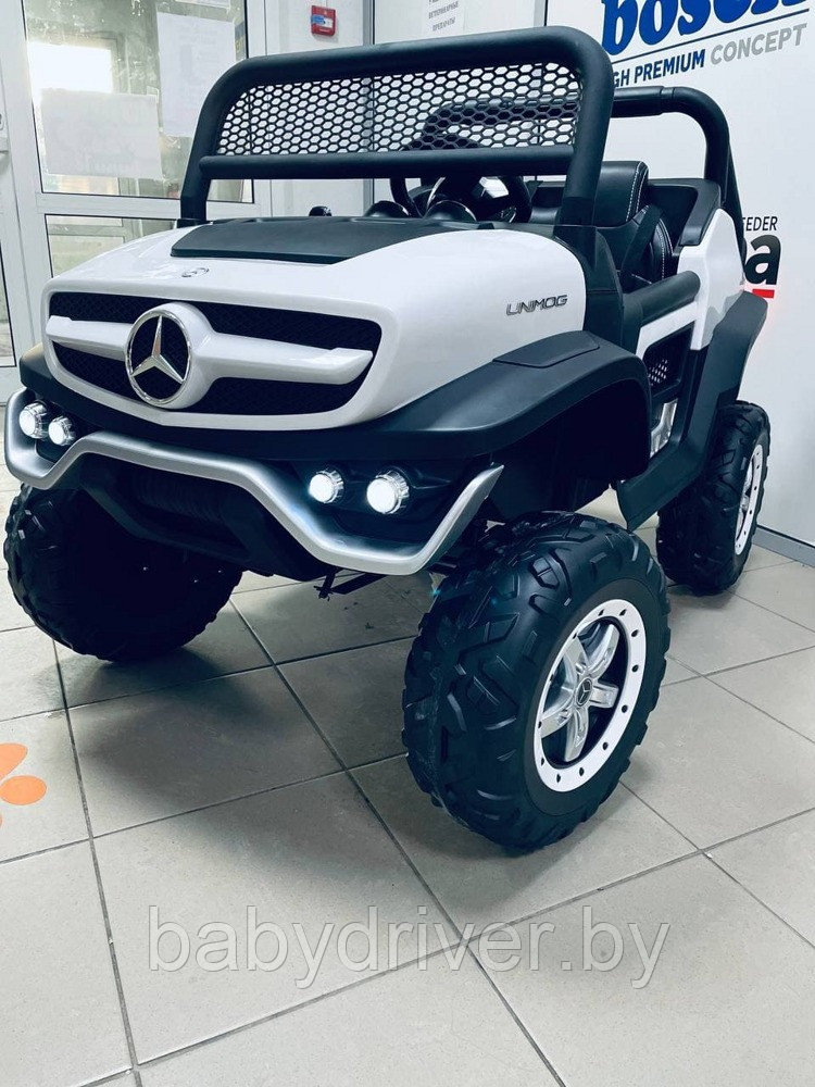 Детский электромобиль RiverToys Mercedes-Benz Unimog Concept P555BP 4WD (белый) полноприводный двухместный