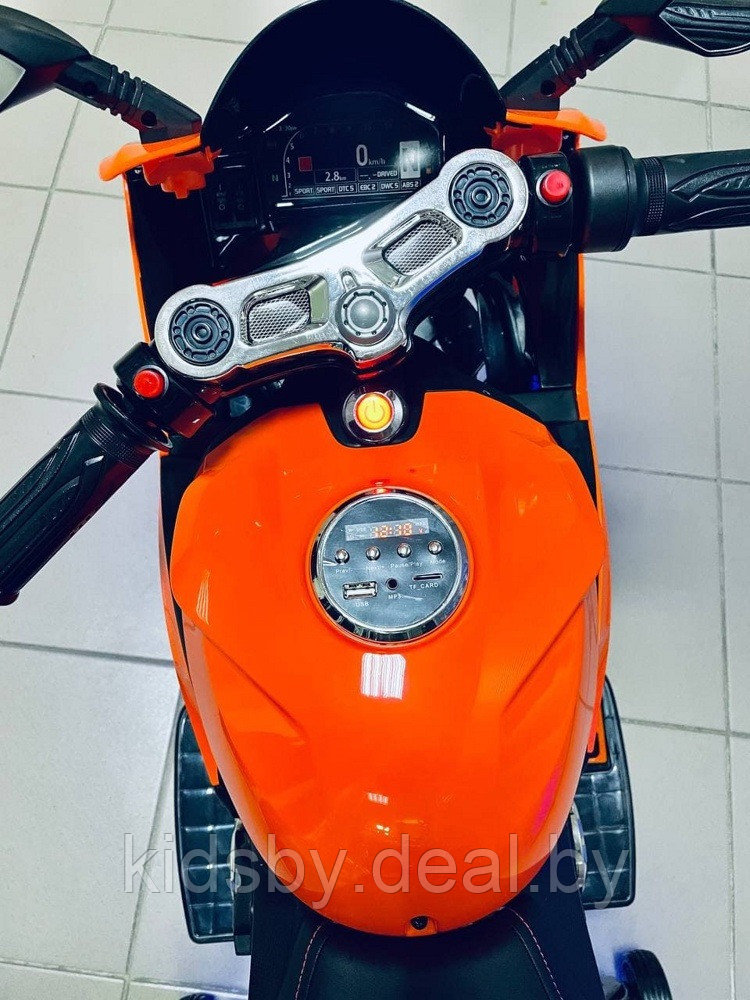Детский электромобиль, мотоцикл RiverToys A001AA (оранжевый) Ducati - фото 6 - id-p26159472