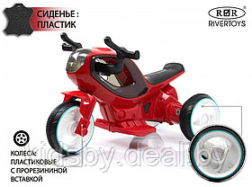 Детский электромобиль, мотоцикл RiverToys HC-1388 (красный)