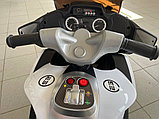 Детский электромотоцикл RiverToys H222HH (белый) BMWдвухместный, фото 2