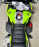 Детский электромотоцикл RiverToys H222HH (зеленый) BMW двухместный, фото 4