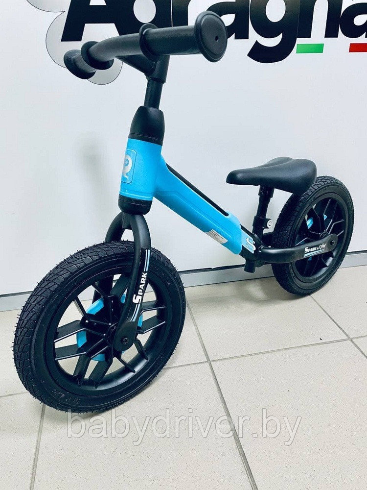 Беговел QPlay Spark SP1B (голубой) светящиеся колеса