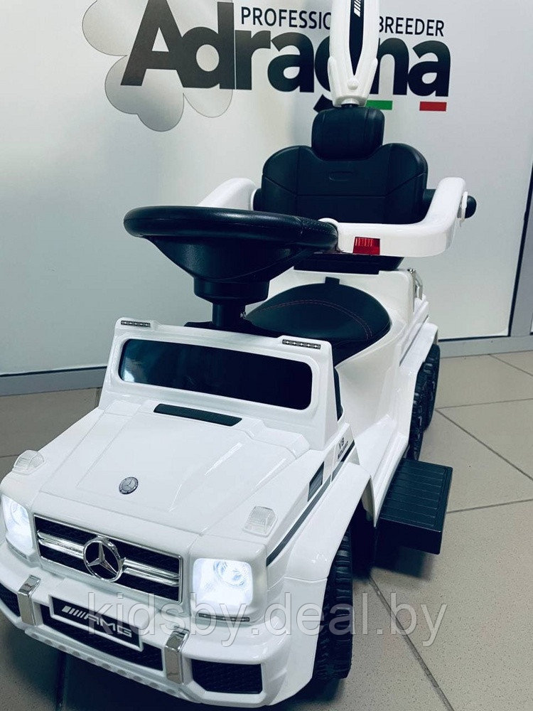 Детская машинка- Каталка RiverToys Mercedes-Benz A010AA-H (белый) шестиколесный