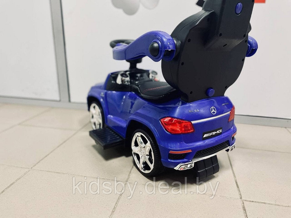 Детская машинка Каталка, толокар RiverToys Mercedes-Benz GL63 A888AA-M (синий) Лицензия - фото 6 - id-p55196577