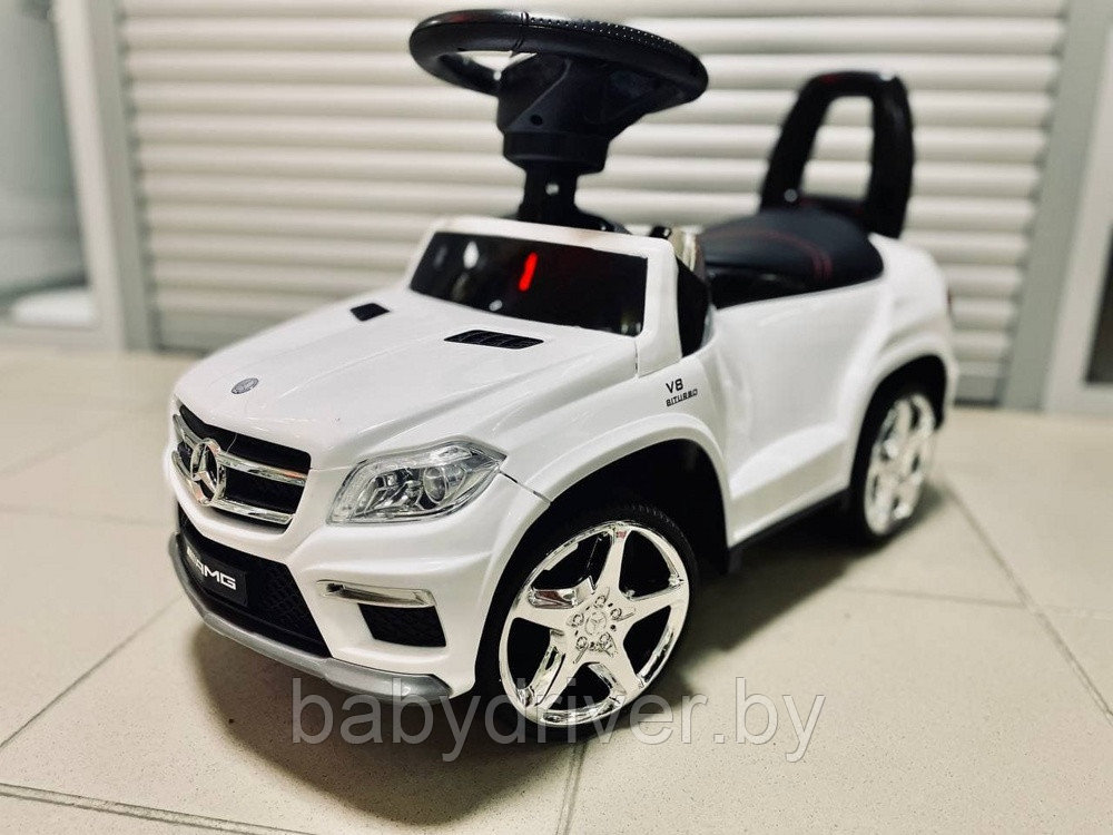 Детская машинка Каталка RiverToys Mercedes-Benz GL63 A888AA (белый/черный) лицензия - фото 1 - id-p56398102