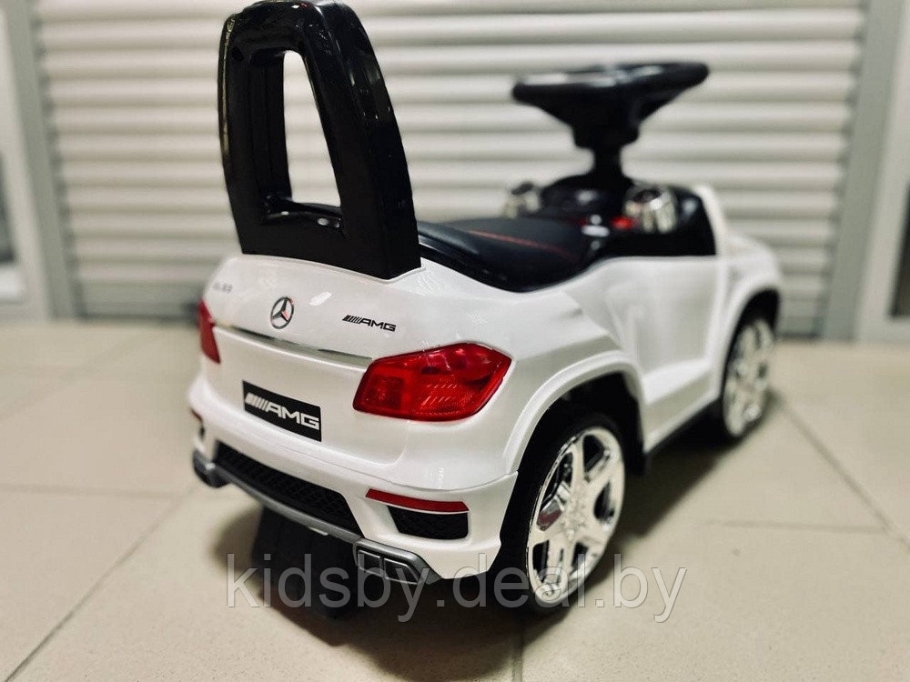 Детская машинка Каталка RiverToys Mercedes-Benz GL63 A888AA (белый/черный) лицензия - фото 5 - id-p56398102