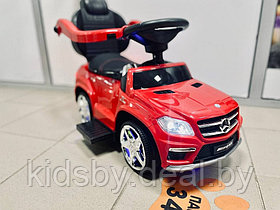 Детская машинка Каталка-качалка, толокар на аккумуляторе RiverToys Mercedes-Benz GL63 A888AA-H