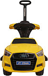 Детская машинка-каталка, толокар RiverToys Audi JY-Z06A (желтый) c ручкой-управляшкой, фото 3