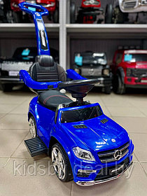 Детская машинка Каталка-качалка, толокар на аккумуляторе RiverToys Mercedes-Benz GL63 A888AA-H (синий/черный)