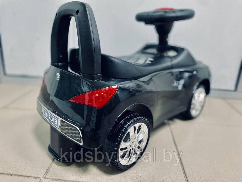 Детская машинка-каталка, толокар RiverToys BMW JY-Z01B (черный) - фото 5 - id-p139551626