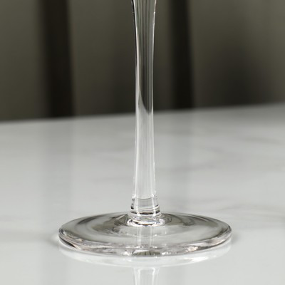 Бокал стеклянный для вина Magistro «Жемчуг», 300 мл, 8,5×22 см, форма треугольник, с золотой отводкой - фото 4 - id-p216687349