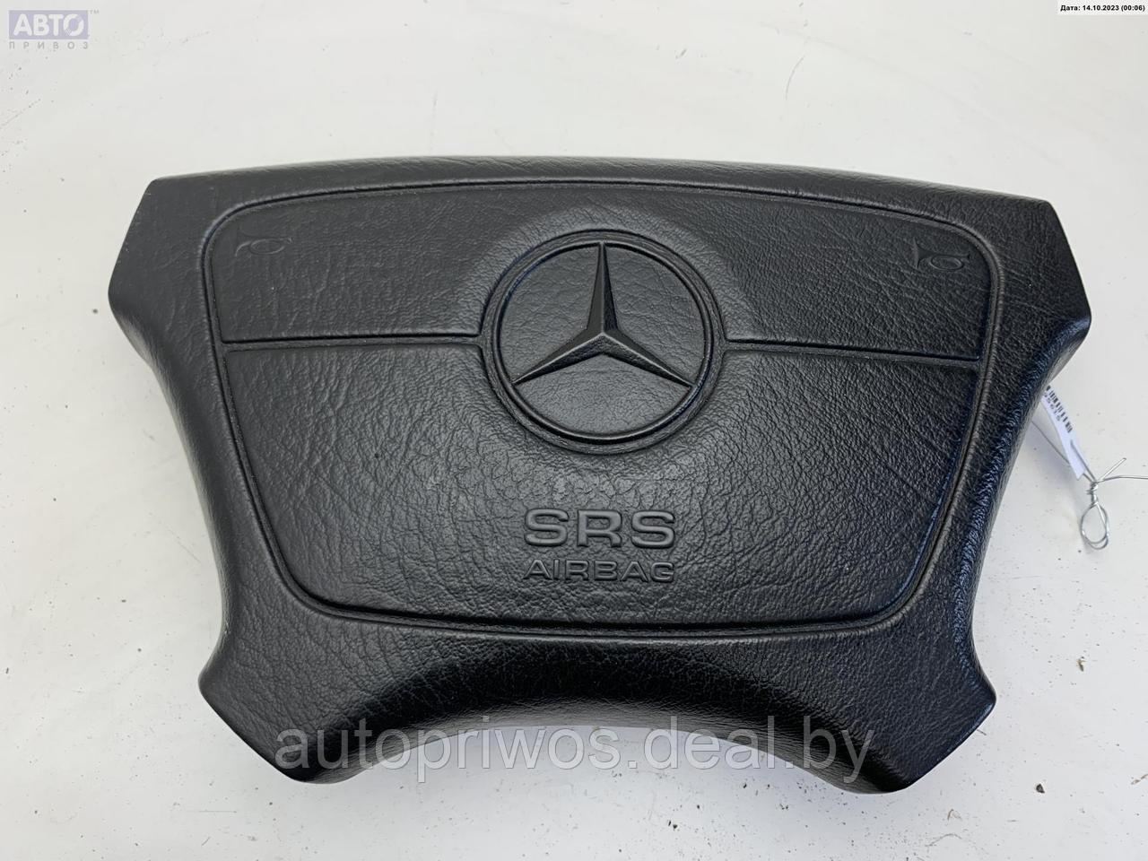 Подушка безопасности (Airbag) водителя Mercedes W208 (CLK) - фото 1 - id-p208895685