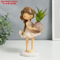 Сувенир полистоун "Малышка с косой, с растением в вазе" 21х9х11,3 см